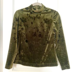 Gorgeous Vintage olive green velvet vintage top